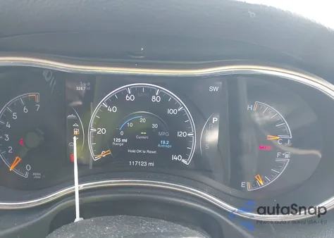 2015 Jeep Grand Cherokee Limited z USA, uszkodzony, nr VIN 1C4RJFBG9FC612951